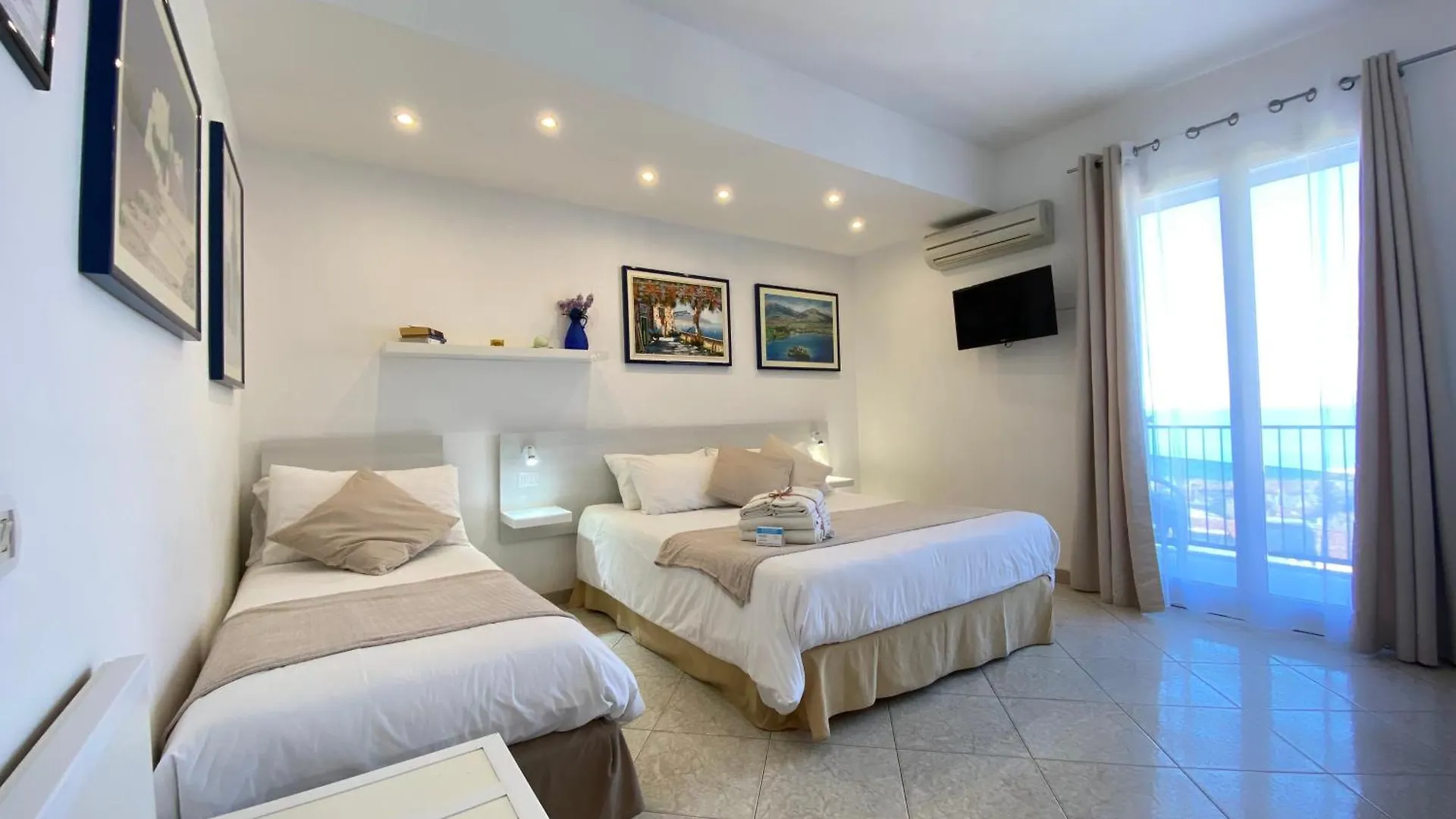 Ma&Mi Guest House Cefalu 3*,